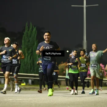 Runner Photo 6680835