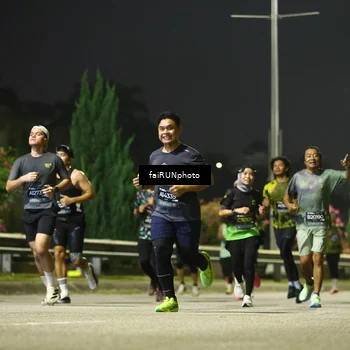 Runner Photo 6680838