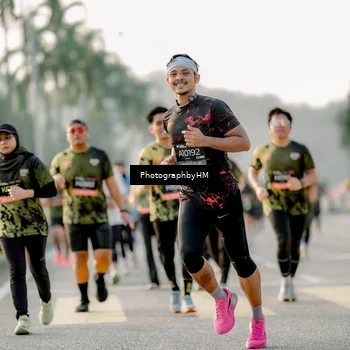 Runner Photo 6680849