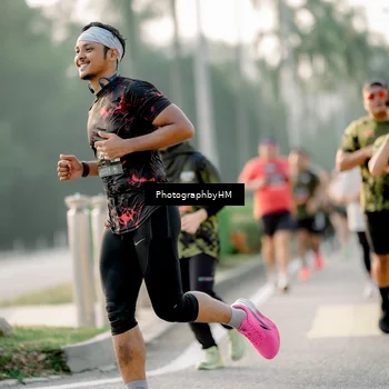 Runner Photo 6680863