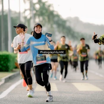 Runner Photo 6680921