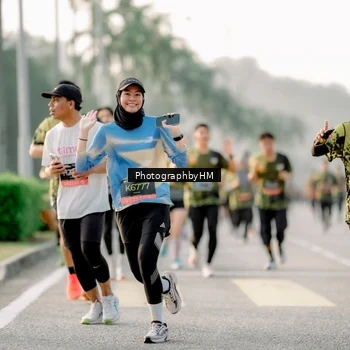 Runner Photo 6680922