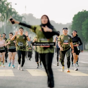 Runner Photo 6680924