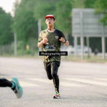 Runner Photo 6680957