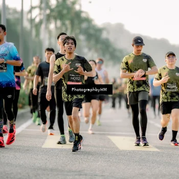 Runner Photo 6681036