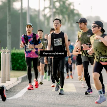 Runner Photo 6681053