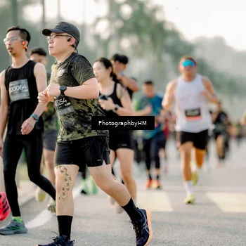 Runner Photo 6681060