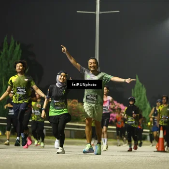 Runner Photo 6681068