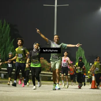 Runner Photo 6681070