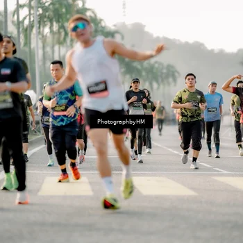 Runner Photo 6681086