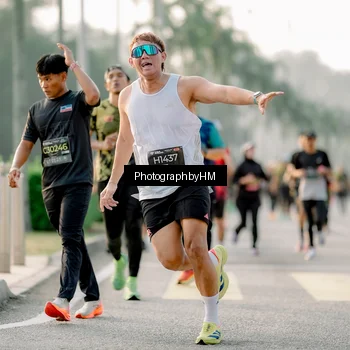 Runner Photo 6681090