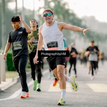 Runner Photo 6681091