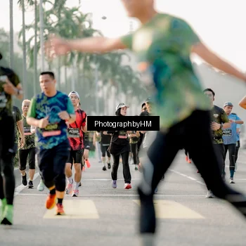 Runner Photo 6681095