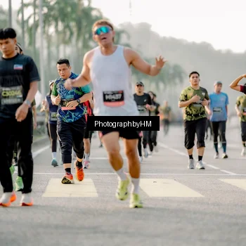 Runner Photo 6681098