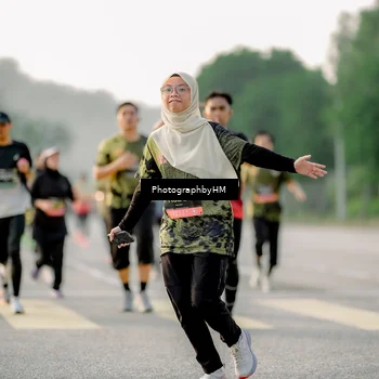 Runner Photo 6681103
