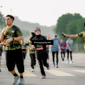 Runner Photo 6681130
