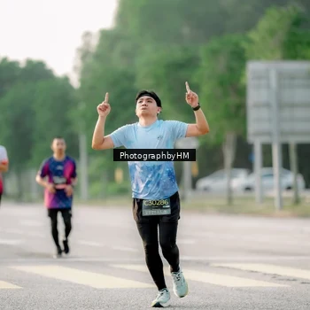 Runner Photo 6681171