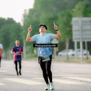 Runner Photo 6681174