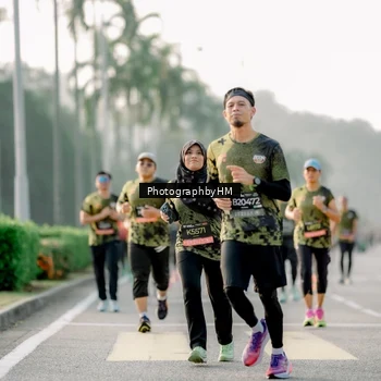 Runner Photo 6681176