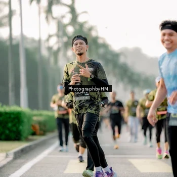 Runner Photo 6681181