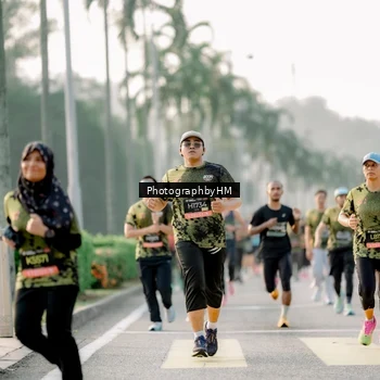 Runner Photo 6681189