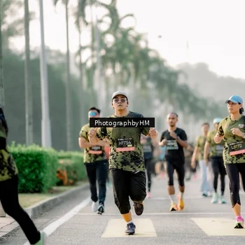 Runner Photo 6681196