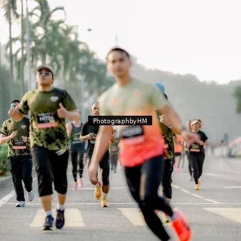 Runner Photo 6681197