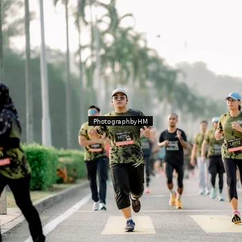 Runner Photo 6681200