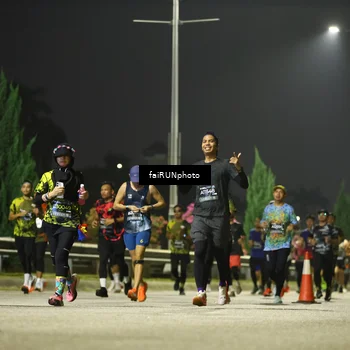 Runner Photo 6681230