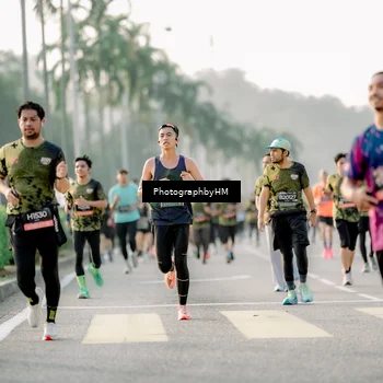 Runner Photo 6681240