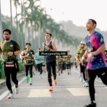 Runner Photo 6681247
