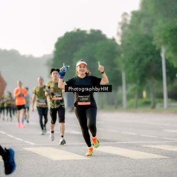 Runner Photo 6681255