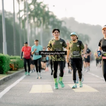 Runner Photo 6681264