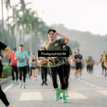 Runner Photo 6681272