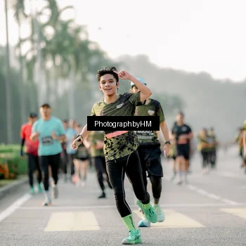 Runner Photo 6681274
