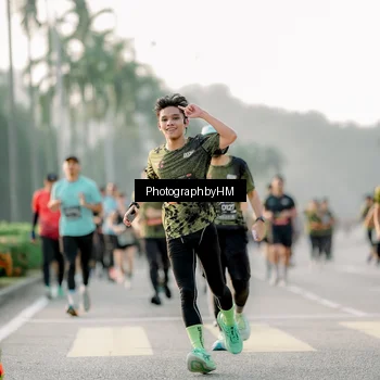 Runner Photo 6681275