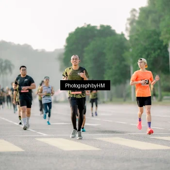 Runner Photo 6681292