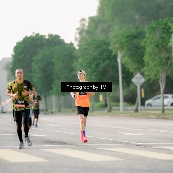 Runner Photo 6681295