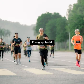 Runner Photo 6681300