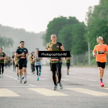 Runner Photo 6681301