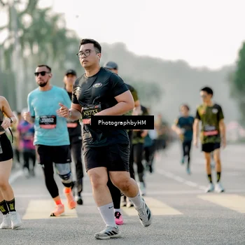 Runner Photo 6681366