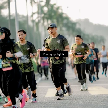 Runner Photo 6681372