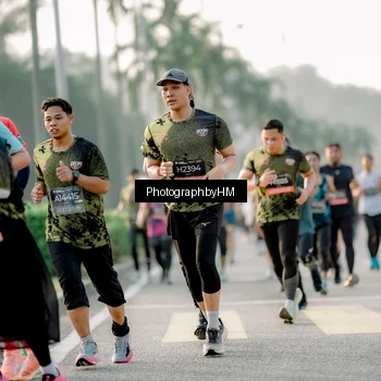 Runner Photo 6681391