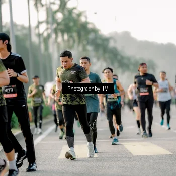 Runner Photo 6681394