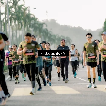Runner Photo 6681395