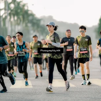 Runner Photo 6681402