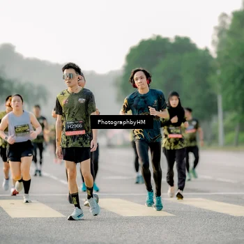 Runner Photo 6681412