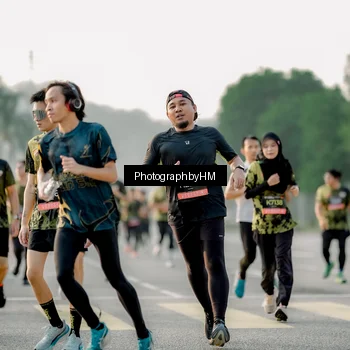 Runner Photo 6681430