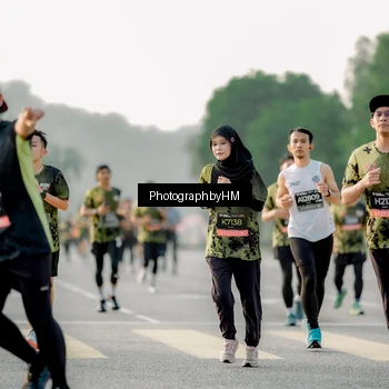 Runner Photo 6681440