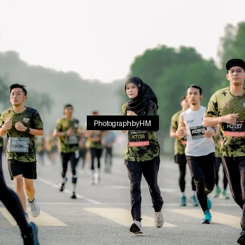 Runner Photo 6681441